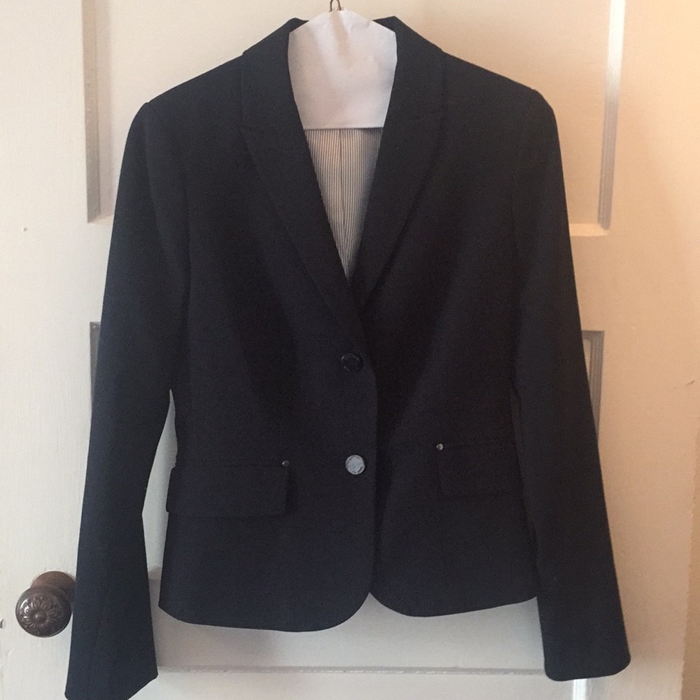 Calvin Klein navy two piece skirt suit